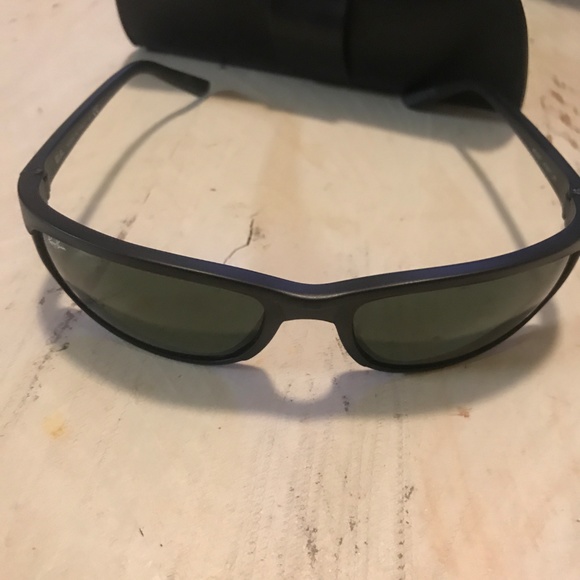 Ray Ban Accessories Black Rayban Predator Sunglasses 227 Poshmark Ray Ban Accessories Black Rayban Predator Sunglasses 227 Poshmark